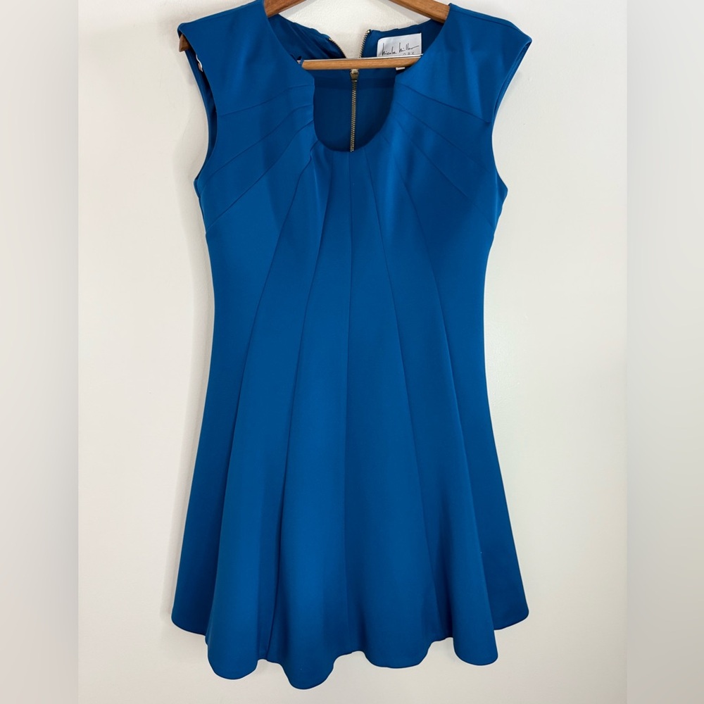 Nicole Miller Elegant Blue Sleeveless A-Line Dress in size 10